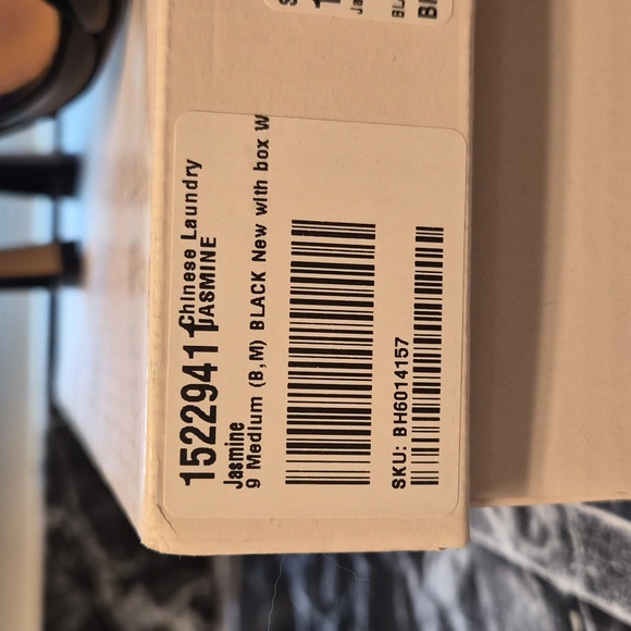 Chinese Laundry Jasmine Black Patent Heels Women’s Size 9 New in Box - Picture 6 of 8